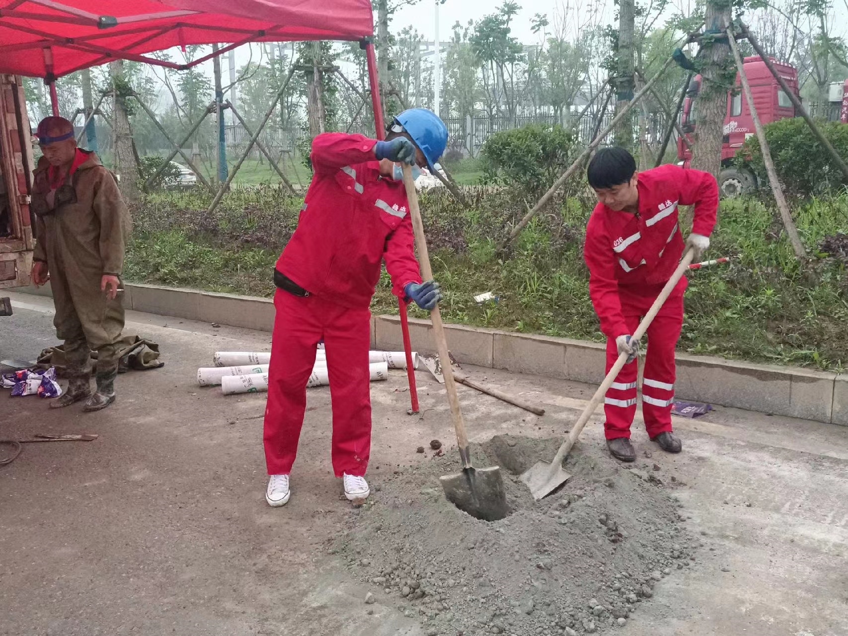 沿河管道疏通哪家好】及时进行市政管道清淤